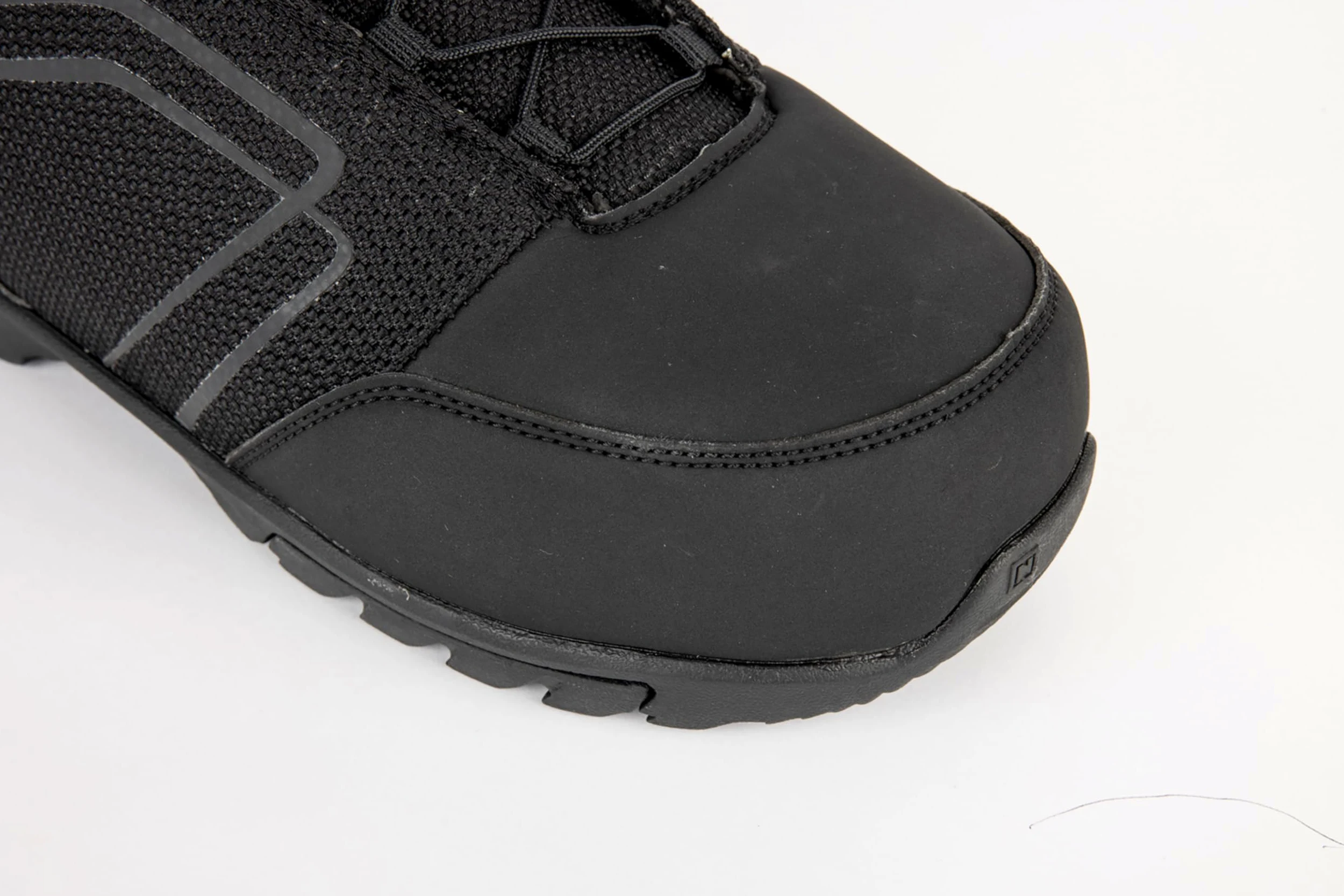 Nitro Snowboards Herren Sentinel TLS '23 All Mountain Freestyle Schnellschnürsystem Günstig Boot Snowboardboot, Bottes Hommes, True Black, MP 25.0 // EU 38 2/3 // US 7